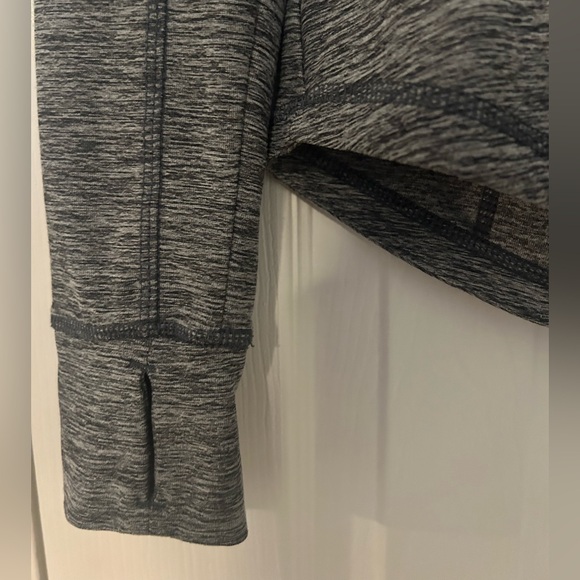 Old Navy | Gray Athletic Quarter-Zip - Picture 3 of 4